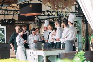 restaurant-leadership